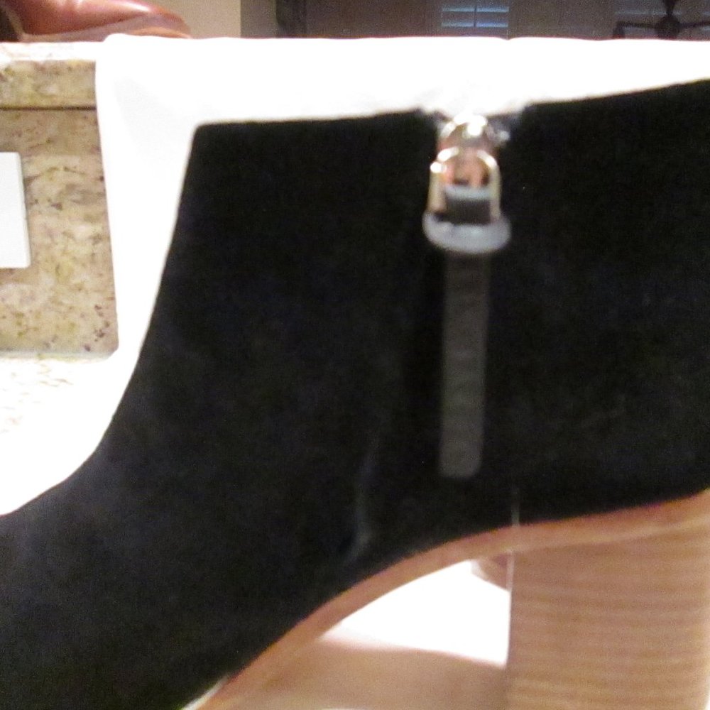 Ted Baker Booties - Picture 2 of 7